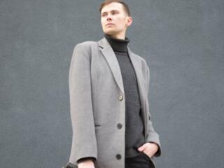 Продам мужское пальто в отличном состоянии