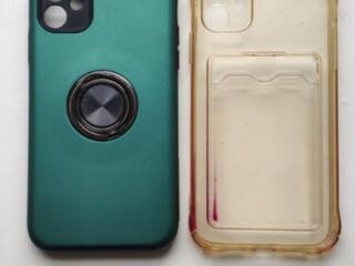 Продаются два качественных чехла на Iphone 11.