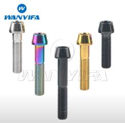 Титановый болт М10