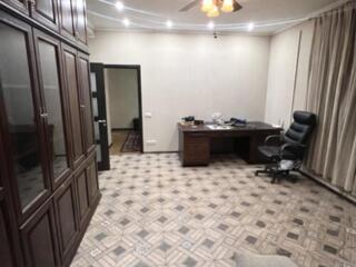 Правды, «сталинка»