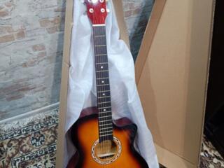 Срочно продам новую акустическую гитару в идеале еще в коробке