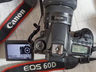 Продам Canon EOS 60D + объектив