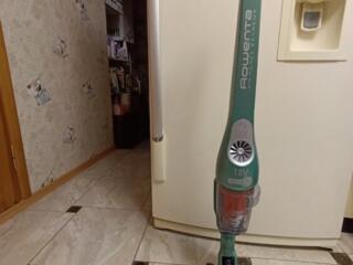 Продается беспроводной пылесос Roventa