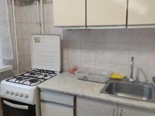 Двушка 2/5,Центр, ул. К. Либнехта, магаз. Тирасавто, ост. Орион.