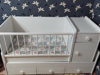 Продам детскую кроватку.