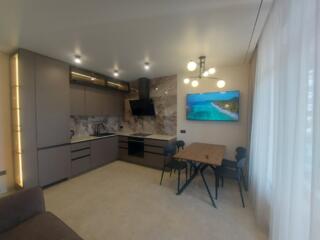 Сдам кухня- студия и 2спальни ЖК Омега/ Толбухина 135