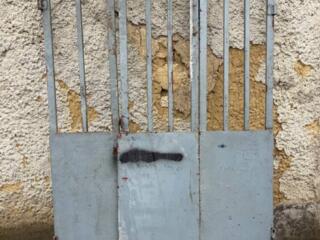 Продам решетки для двери