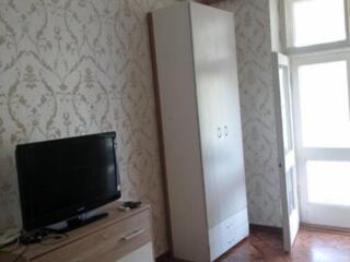 Продам 2 комнатную квартиру на Градоначальницкой