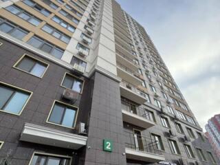 Продаётся просторная двухкомнатная квартира с удачной двухсторонней ..