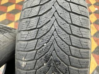 Продам зимнюю резину 235/60/17 Nexen