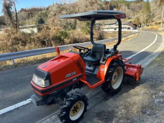 Мини-тракторы Yanmar Kubota Mitsubishi Shibaura Hinomoto Iseki