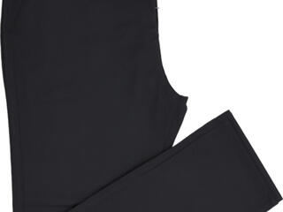 Классические мужские брюки большого размера.