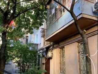 Предлагается к продаже коммунальная квартира, расположенная на 1 ...