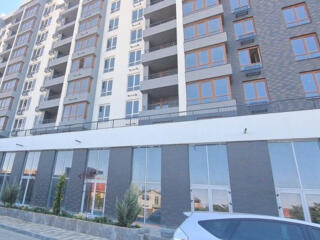 Предлагается к продаже двухкомнатная квартира в новом кирпичном доме .