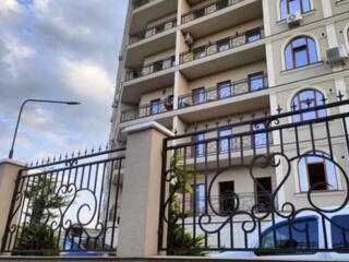 Продается паркоместо площадью 19 м² в новом клубном доме. Паркинг ...