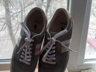 Продам кроссовки весна -- лето!! Размер 46--47 цвет серый Цена 380 руб