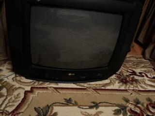 Продам телевизор LG Golden Eye в хорошем состоянии