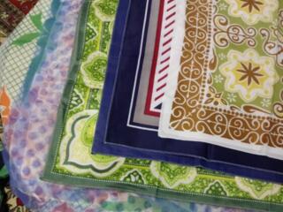 Продам новые женские платки