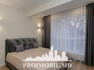 Vă propunem spre vânzare acest apartament cu 2 camere și living, ...