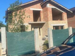 Продам современный  двух этажный дом общей площадью 230 кв. м., 11 ...