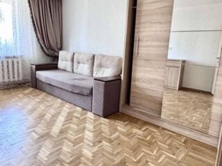 Предлагается к продаже уникальная просторная 3 комнатная квартира в ..