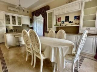 Продам современный 2-х этажный дом в г. Одессе. Закрытый охраняемый ..