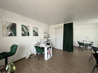 Продаётся отличный действующий салон красоты в современном жилом ...