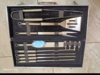 Продается новый подарочный набор для шашлыка и барбекю