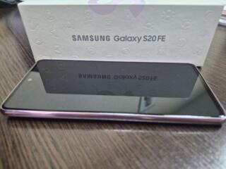 Samsung Galaxy S20 FE 5G. В отличном состоянии, как новый.