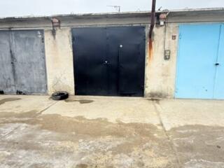 Продается капитальный гараж, Херсонская
