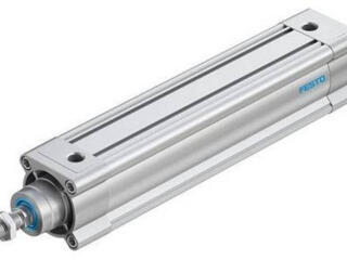 Продам пневмоцилиндры, запчасти двигателя и т. д.