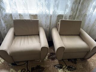 ПРОДАМ 2 НОВЫХ КРЕСЛА