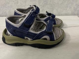 Подростковая обувь