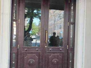 Продам торгово- офисное помещение.