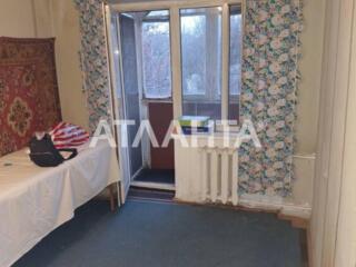 2-комнатная квартира на среднем этаже блочного дома по улице Филатова.