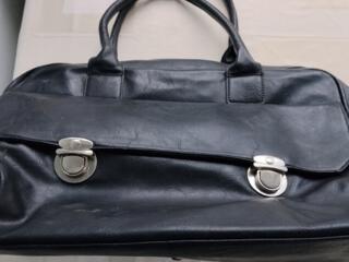 Продам кожаную дорожную сумку