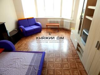 Затишна 1 кімнатна квартира на Осокорках по просп. М. Бажана 12. ...