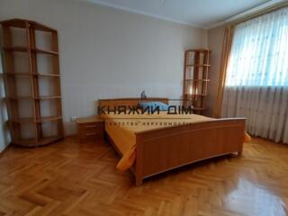 Оренда 2-кімнатної роздільної квартири по пр-т. Миколи Бажана 36 ...