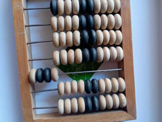 Unelta contabila +adunarea, - scaderia, X inmultirea: impartirea. 240 L