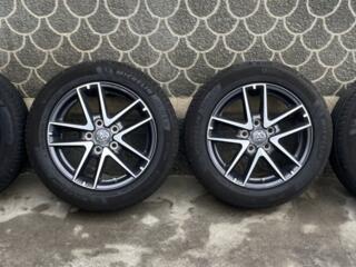 Продам диски с шинами. Идеальное состояние. Шины мишлен примаси 4. 