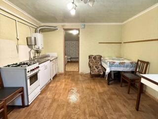 2буд. на одній територіїї 11 соток. Троїцька БЕЗ КОМІСІЇ