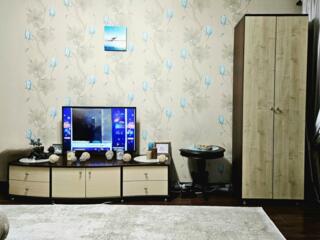 Мебель для гостиной. Можно по отдельности.