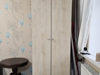 Продам платяной шкаф хорошего качества.