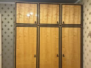 Продам шкаф