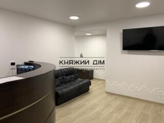 Оренда офісного приміщення в новому будинку по вул. Іртишській буд. ..