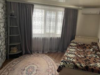 Продам 4 х комнатную квартиру с достойным ремонтом на Святослава ...