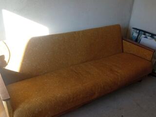 Диван книжка