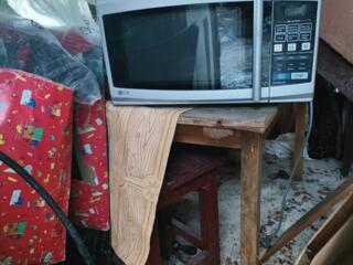 Продам микроволновую печь Lg