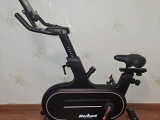 Продам велотренажер Rebel RBA-1007