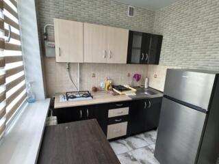 Продается 2-комнатная квартира с ремонтом. т-ц "Фортуна"